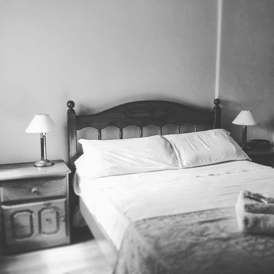 Hotel San Nicolas Сан-Николас-де-лос-Арройос Экстерьер фото