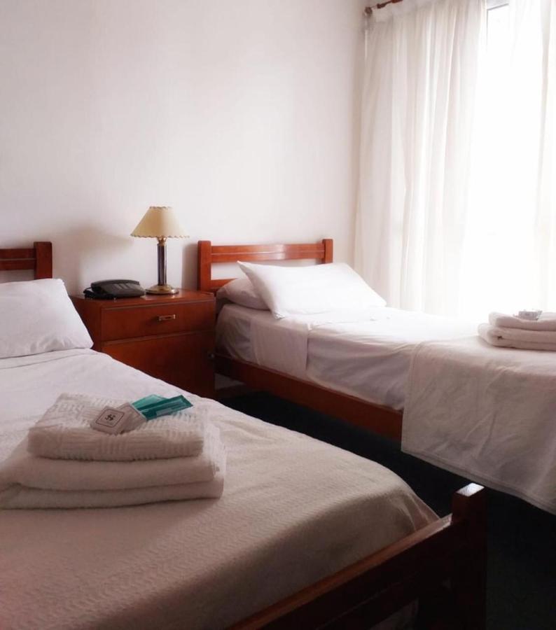Hotel San Nicolas Сан-Николас-де-лос-Арройос Экстерьер фото